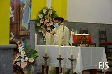 Solemne función religiosa en el templo de Lomo Magullo en honor de la Virgen de las Nieves/Francisco Javier Santana.